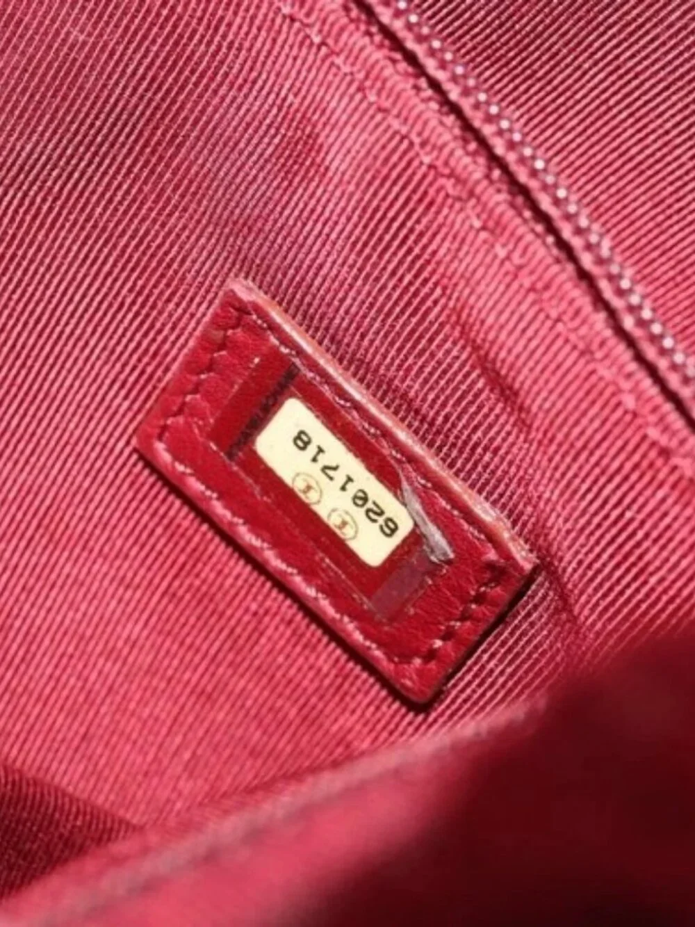 CHANEL Chain Shoulder Bag Fur Red CC Auth BA13649V